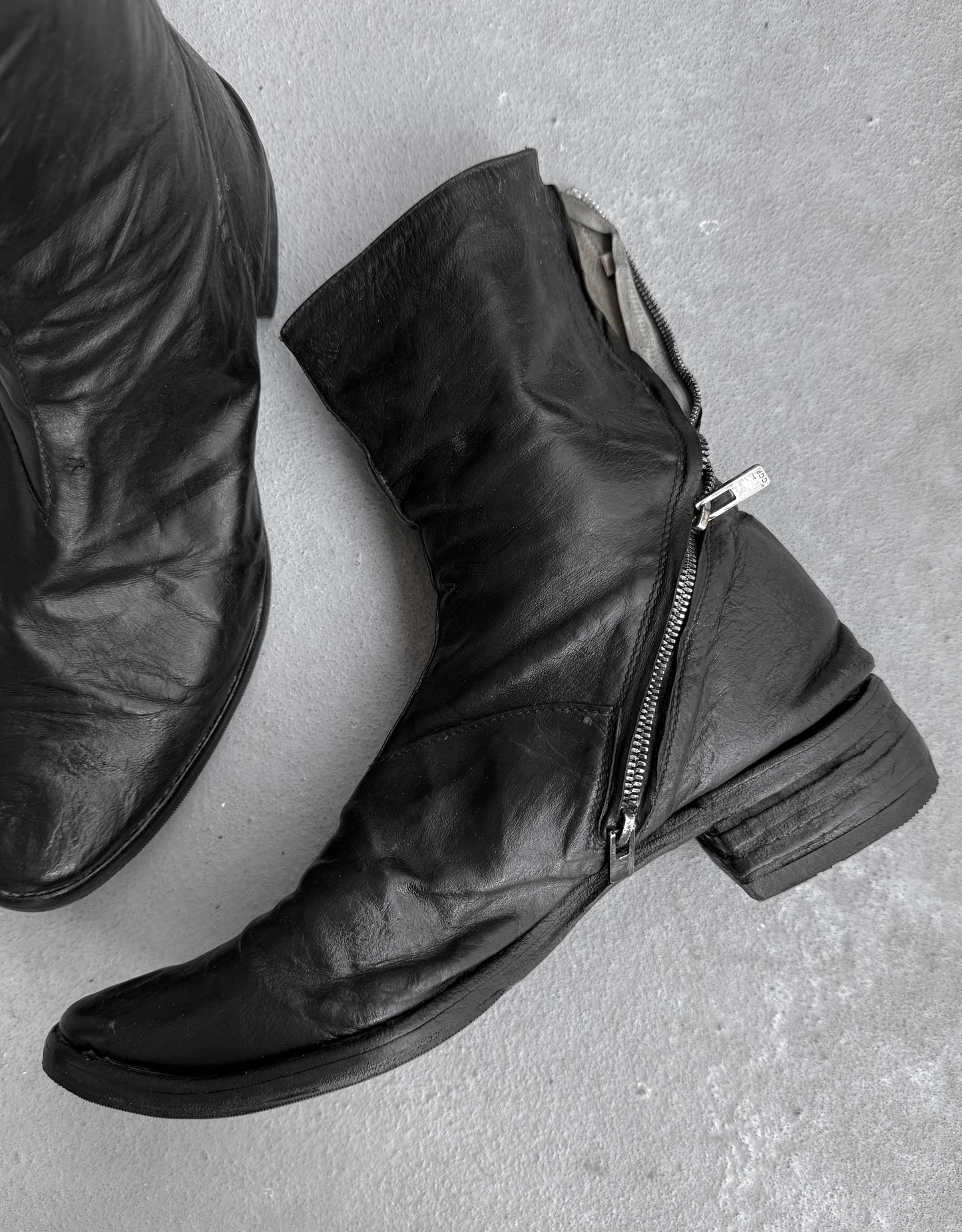Carol Christian Poell ‘AM/2601 ROOMS-PTC/33’ Black Object-dyed Kangaroo Leather Tornado Boots