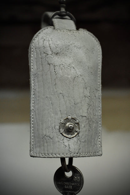 Carol Christian Poell ‘MM/2265 CUBS-PTC/33’ Silver Hook Key Horse Leather Case detail | DRIEW GARMENTS