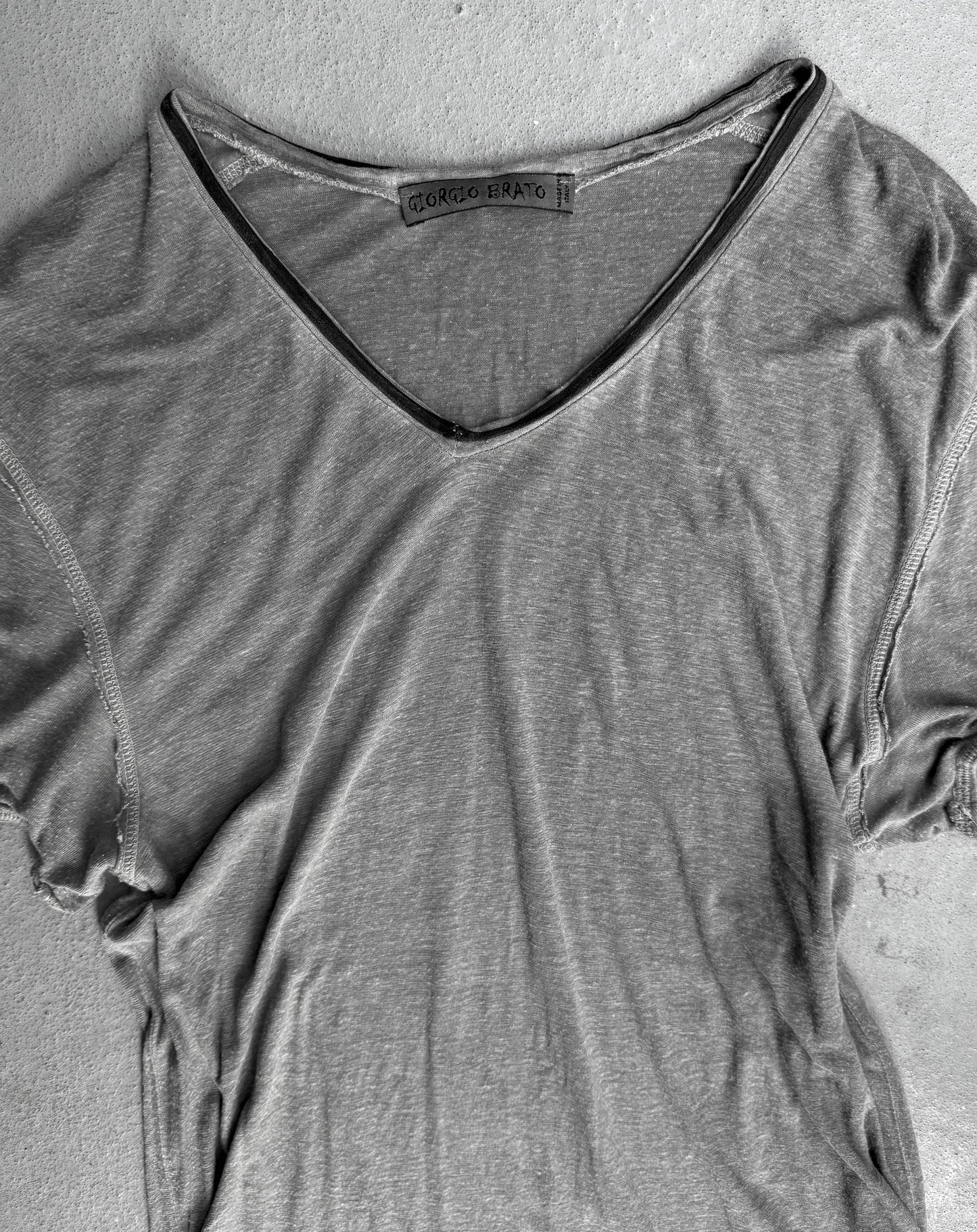 Giorgio Brato Leather Trim Grey Raw Edge V-neck T-shirt
