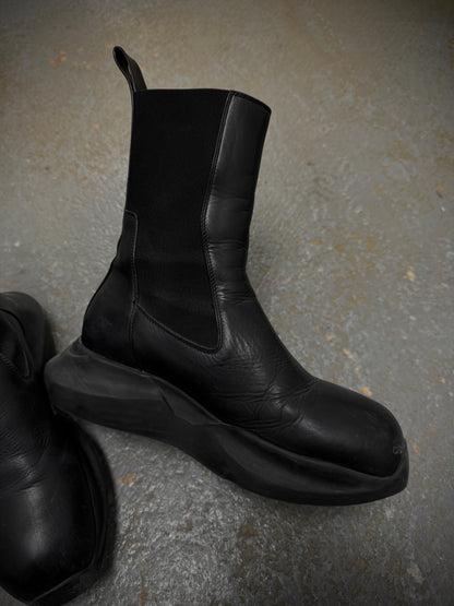 Rick Owens SS23 "EDFU" Geth Beatle Chelsea Leather Boots detail | DRIEW GARMENTS