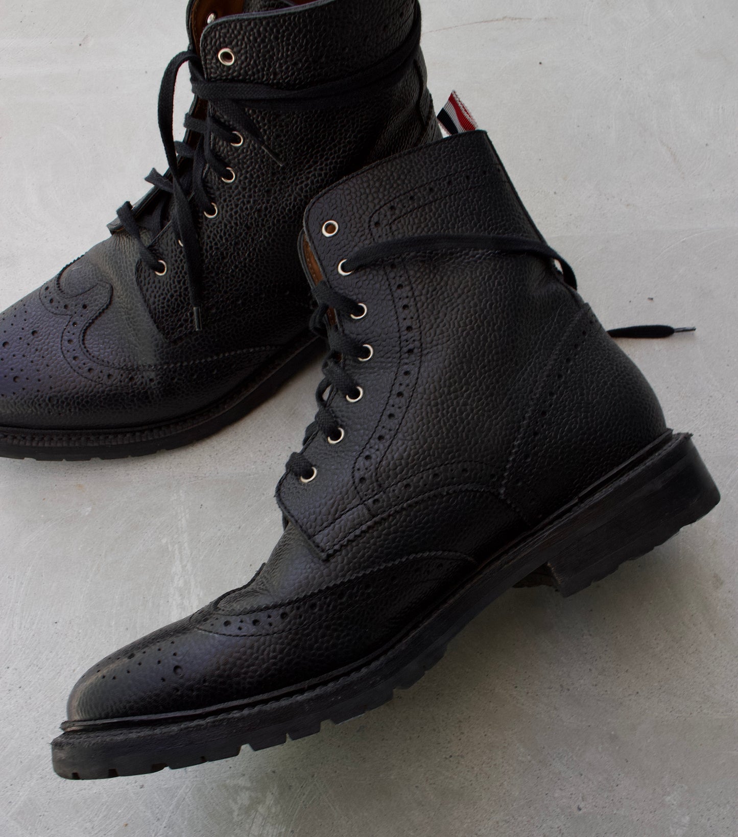Thom Browne New York Brogue Wing-tip Leather Boots