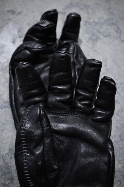 D.HYGEN AW24-25 Overlock Horse Leather Gloves detail | DRIEW GARMENTS