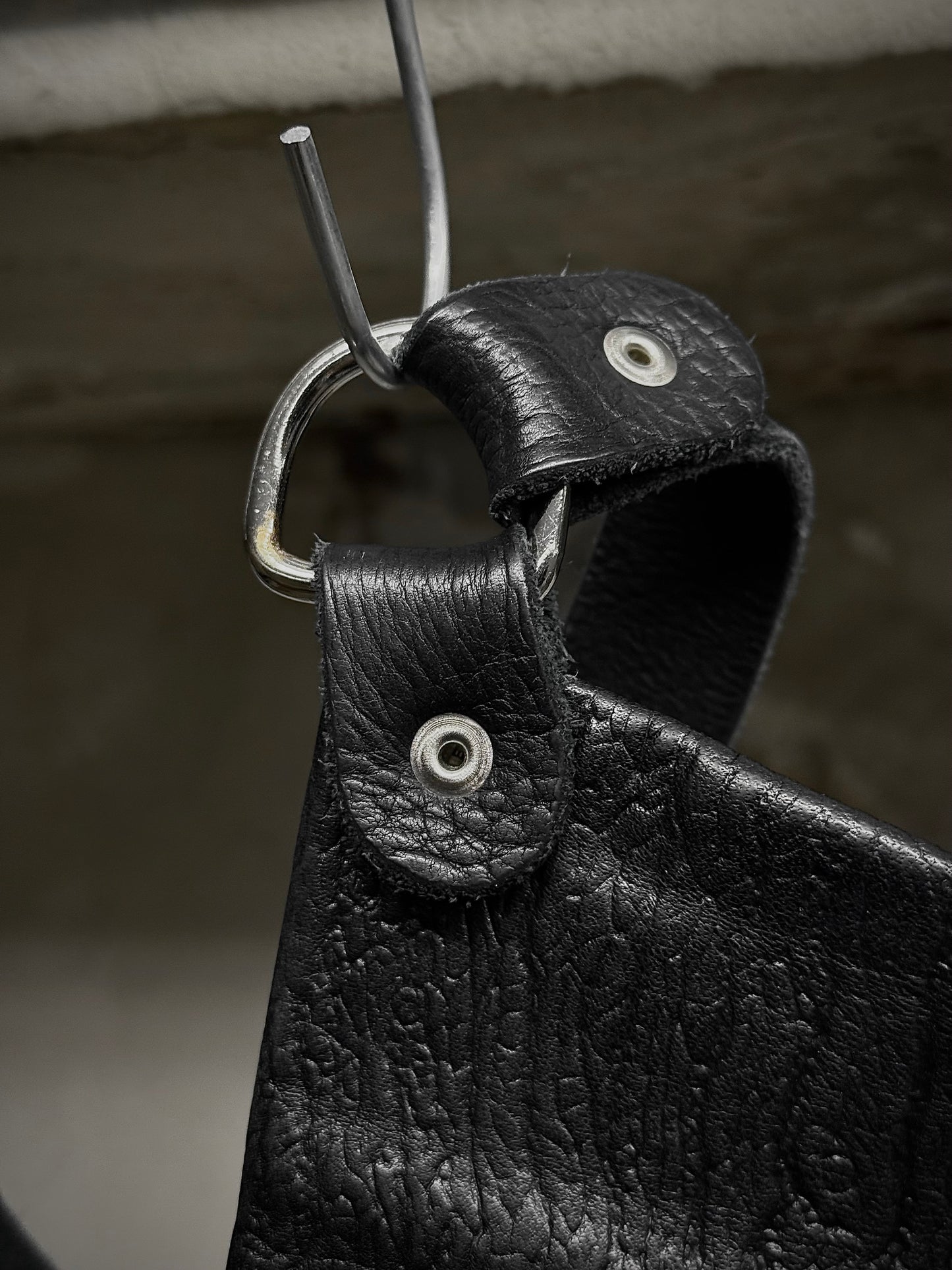 Guidi 'Q100' Black Bark Full-grain Horse Leather Sling Bag detail | DRIEW GARMENTS