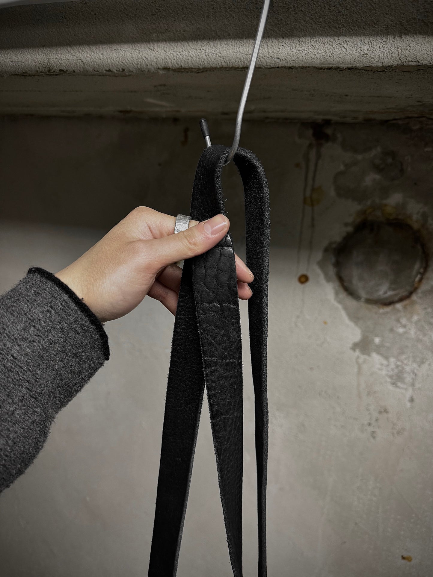 Guidi 'Q100' Black Bark Full-grain Horse Leather Sling Bag detail | DRIEW GARMENTS