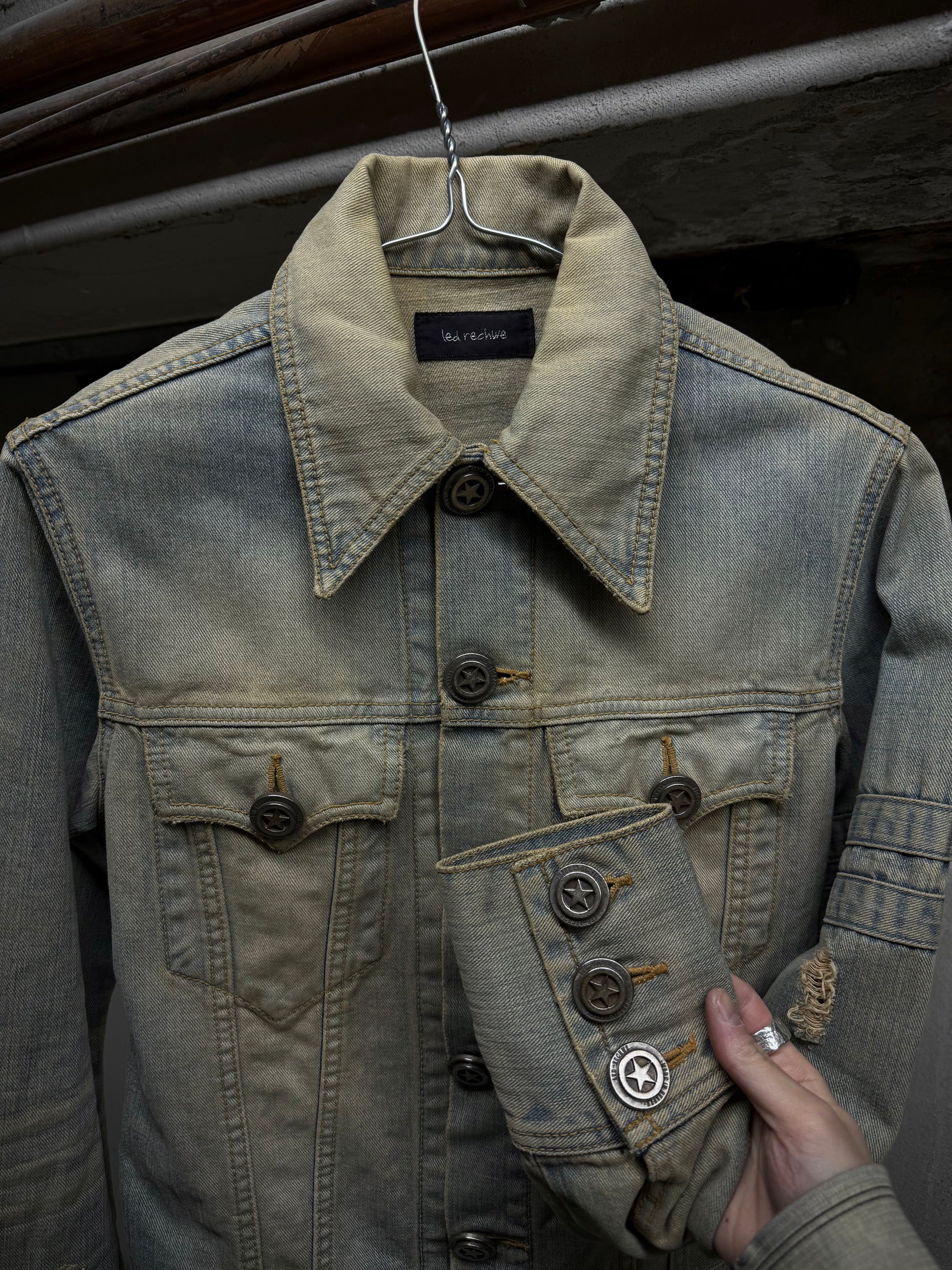 LED RECHWE Early 00s Vintage Wash Distressed Cropped Denim Trucker Jacket detail | DRIEW GARMENTS