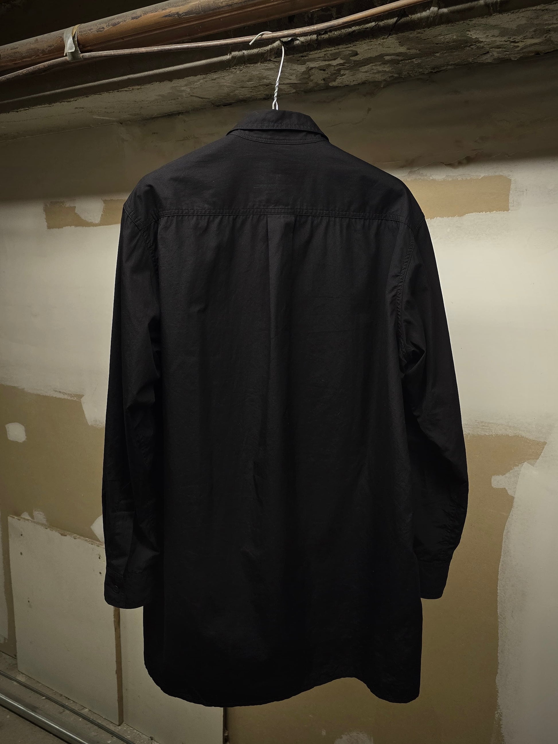 Yohji Yamamoto POUR HOMME SS25 Classic Oversized Shirt detail | DRIEW GARMENTS