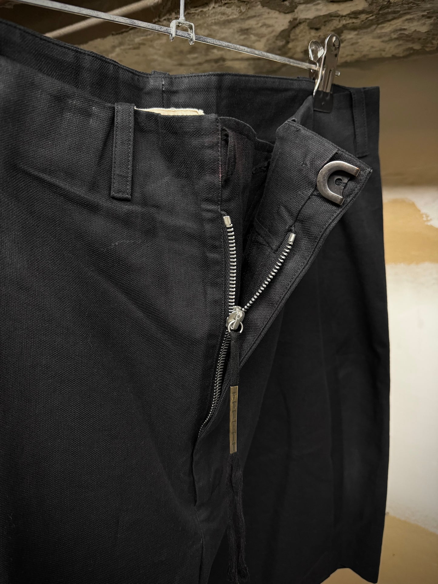 DAMIR DOMA SS09 Double Pleated Drop-crotch Shorts