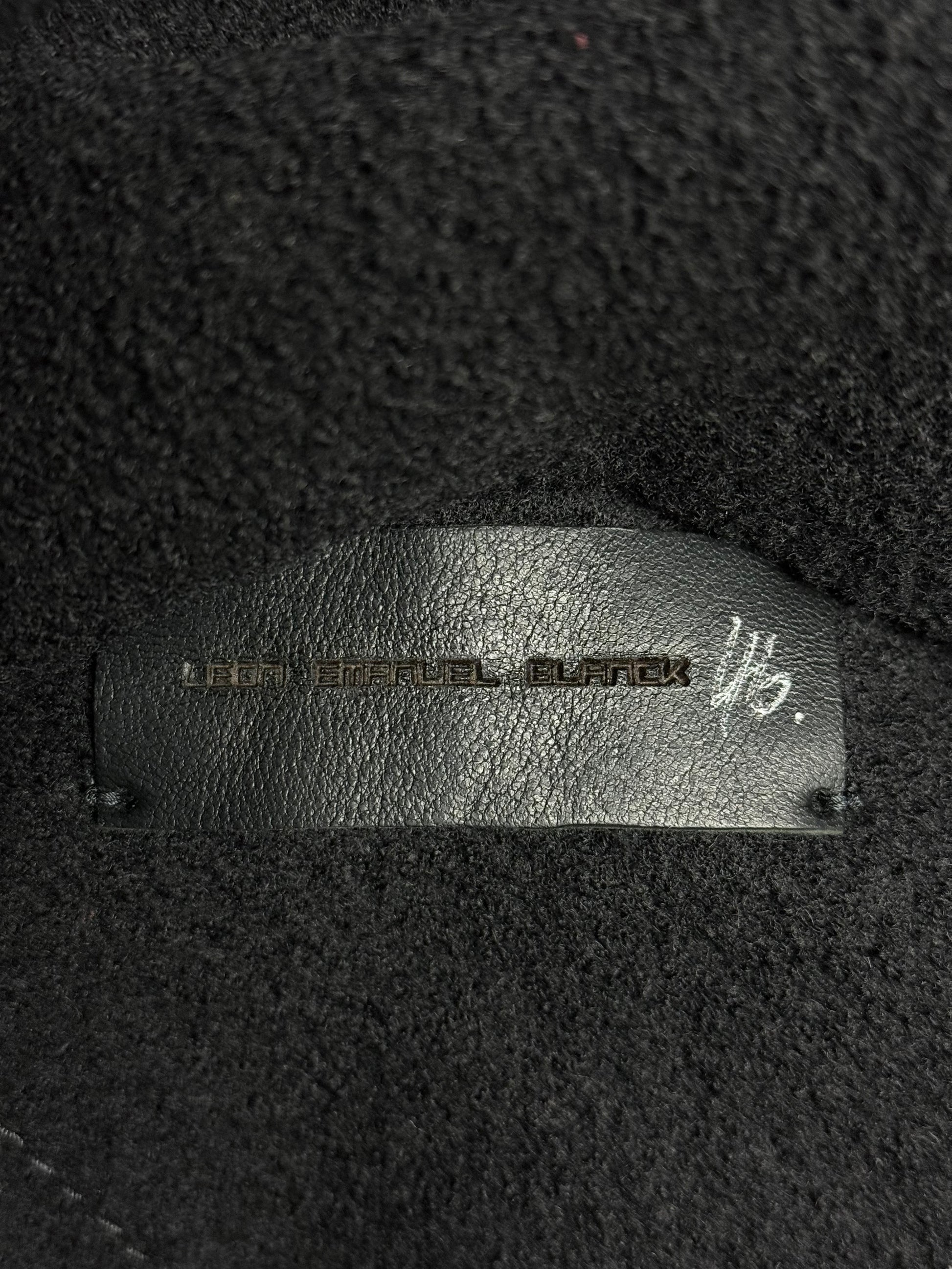 LEON EMANUEL BLANCK 'DIS-M-SJ/02' Virgin Wool Overlock Distortion Strait Jacket detail | DRIEW GARMENTS