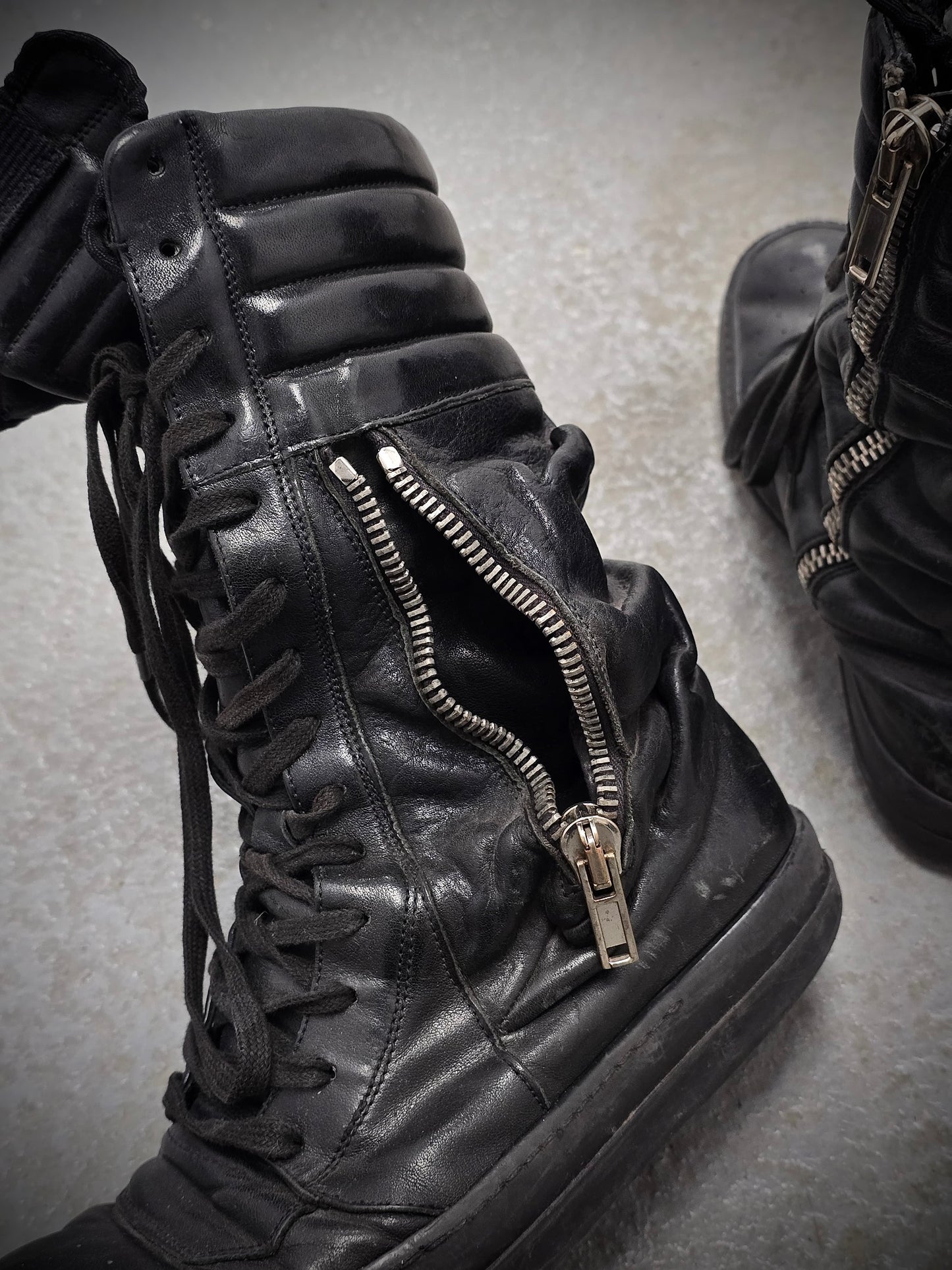 Rick Owens AW12 “MOUNTAIN” All-black Calfskin Leather Cargobasket Sneakers