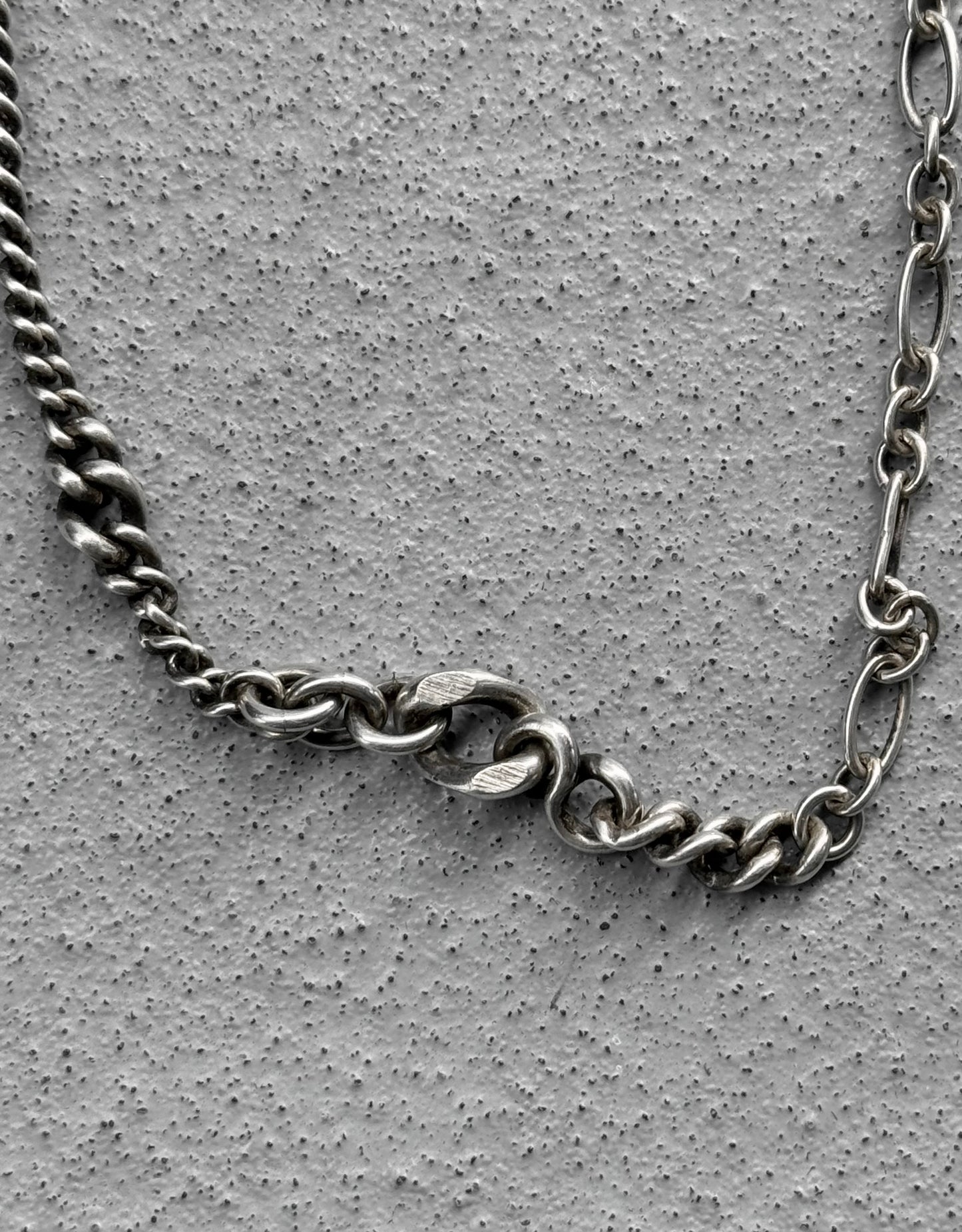WERKSTATT:MÜNCHEN 'M3851' Faith Love Hope Chocker Silver Necklace