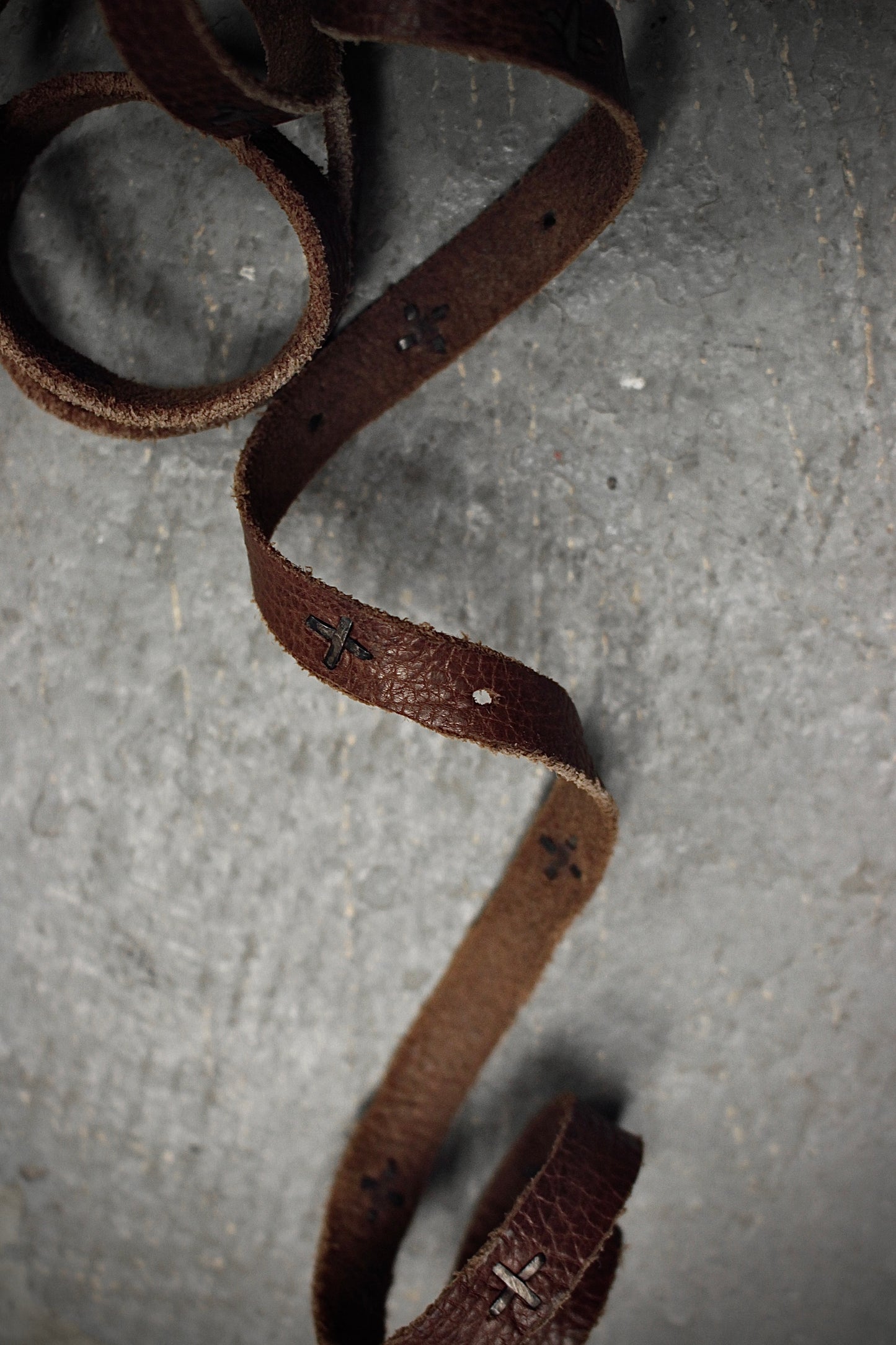 m.a+ by Maurizio Amadei 'ES21A' BI 3.0 S-Buckle Cross Studded Skinny Leather Belt