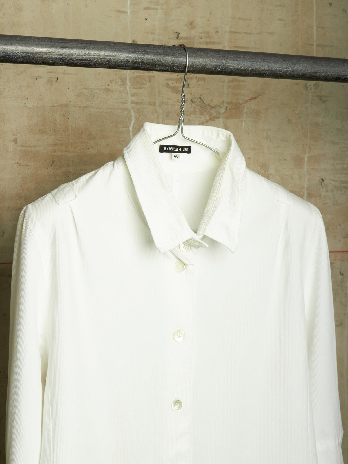 Ann Demeulemeester 2010s White Elongated Sleeve Striped Tailored Shirt