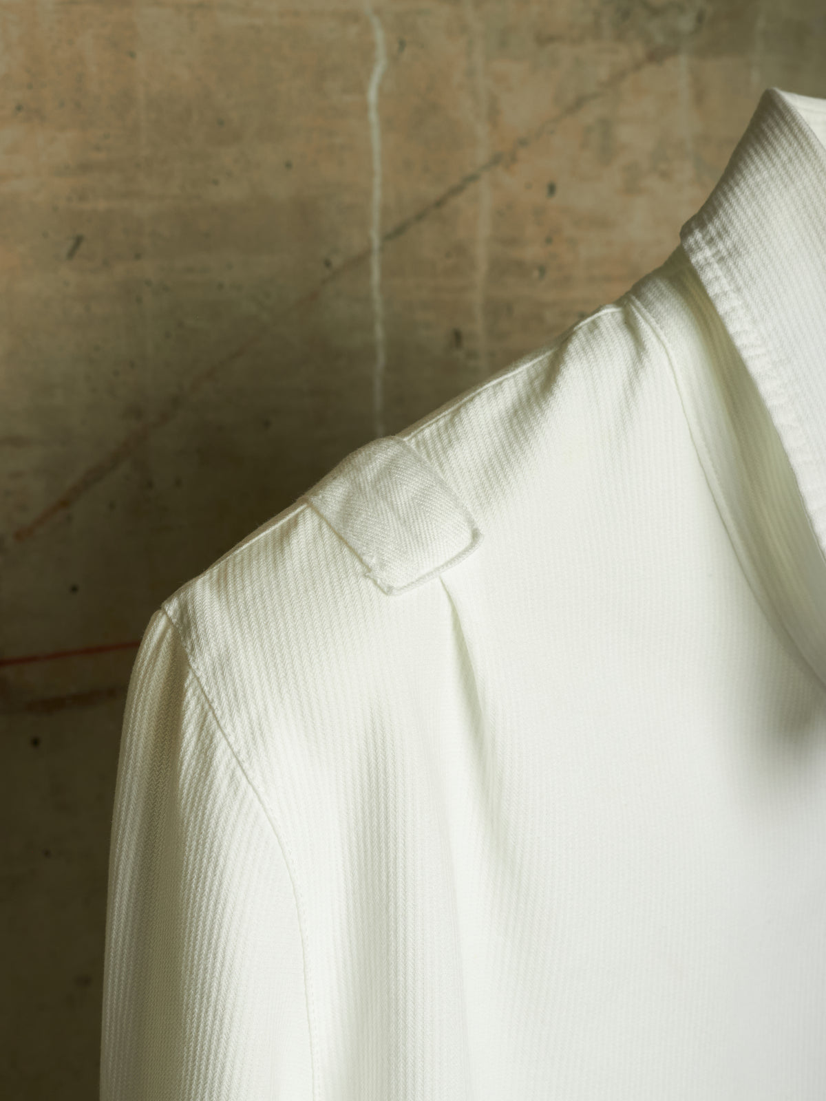 Ann Demeulemeester 2010s White Elongated Sleeve Striped Tailored Shirt