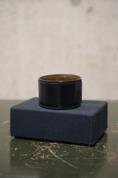 Ann Demeulemeester 2010s Adjustable Black Calf Leather Gold Foil Cuff