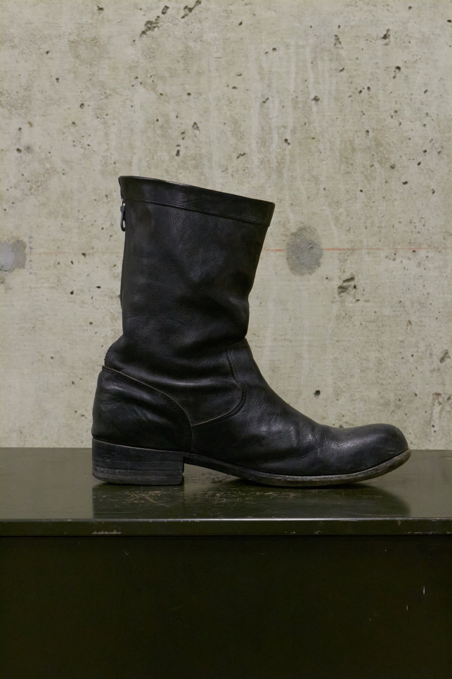 ATTACHMENT by Kazuyuki Kumagai Early 00s Vegetable Tanned Cow Leather Back-zip Engineer Boots