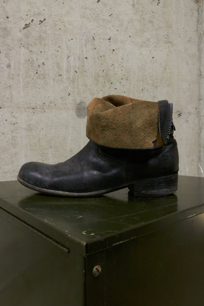 ATTACHMENT by Kazuyuki Kumagai Early 00s Vegetable Tanned Cow Leather Back-zip Engineer Boots