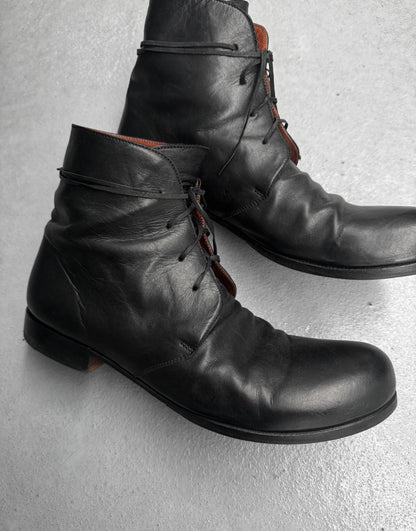 A DICIANNOVEVENTITRE (A1923) FW17-18 Horse Leather Ankle Boots