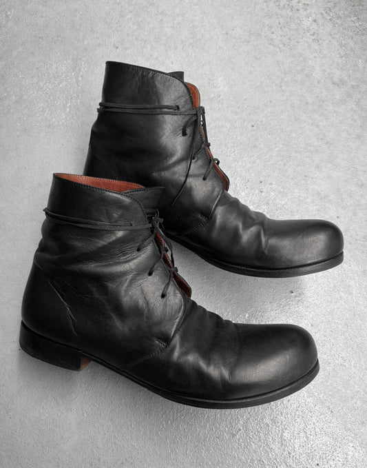 A DICIANNOVEVENTITRE (A1923) FW17-18 Horse Leather Ankle Boots