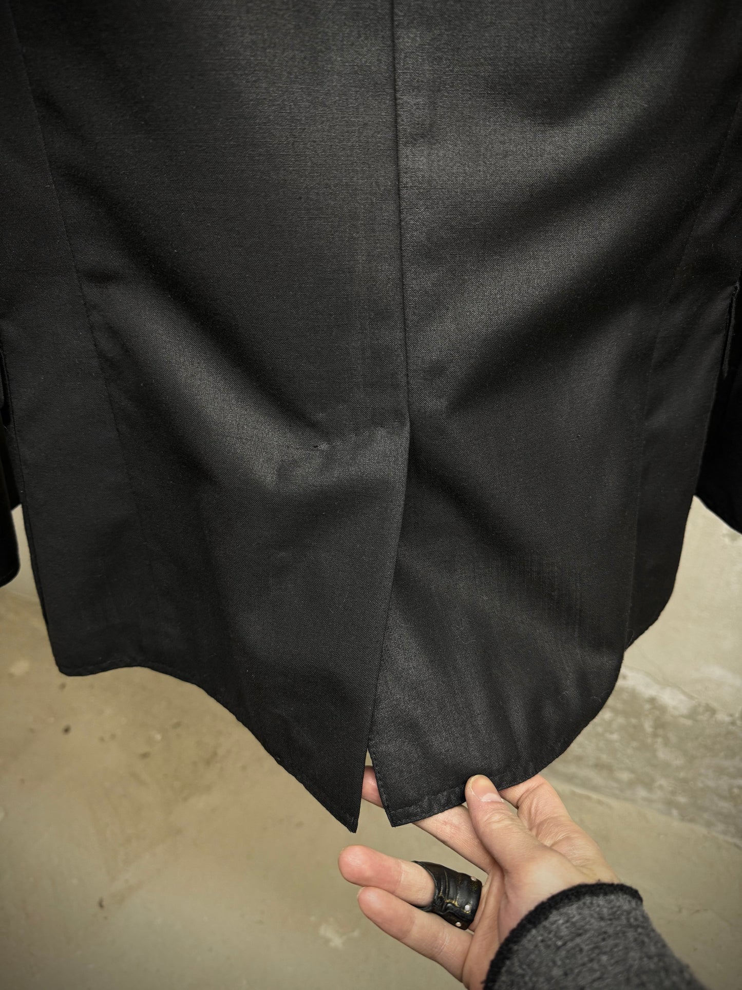 DIOR HOMME by Hedi Slimane SS07 "We Look Good Together" Metallic Two-Button Blazer detail | DRIEW GARMENTS