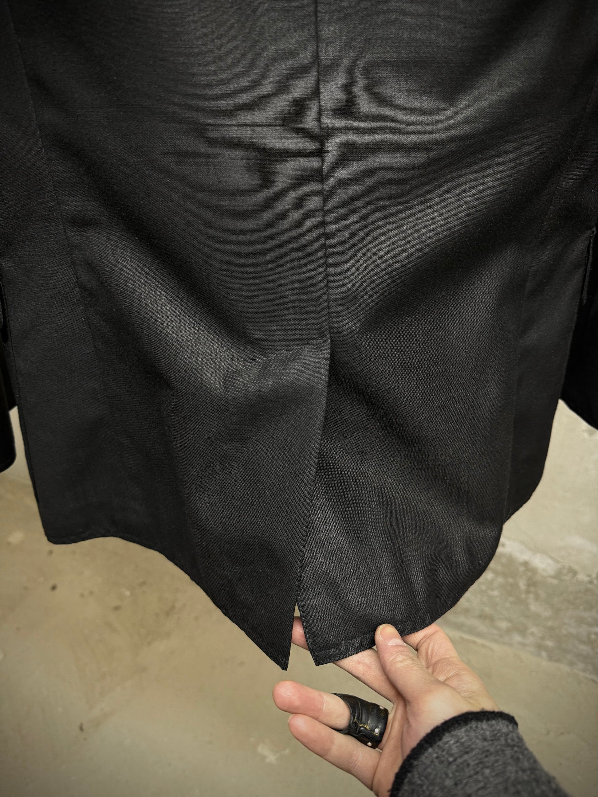 DIOR HOMME by Hedi Slimane SS07 "We Look Good Together" Metallic Two-Button Blazer detail | DRIEW GARMENTS