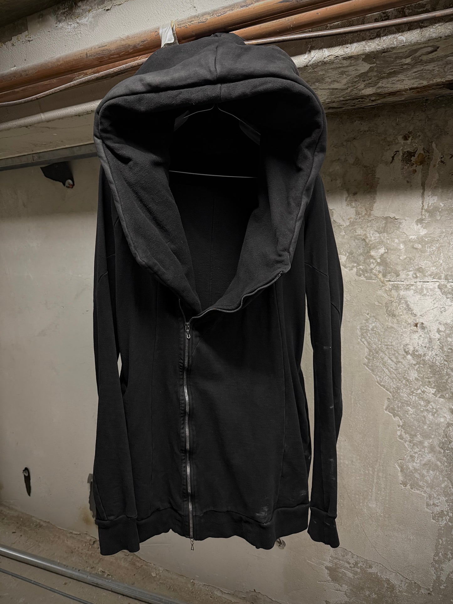 Julius_7 AW14-15 "Glitch;" Asymmetrical Cotton Sweat Zip Hooded Jacket