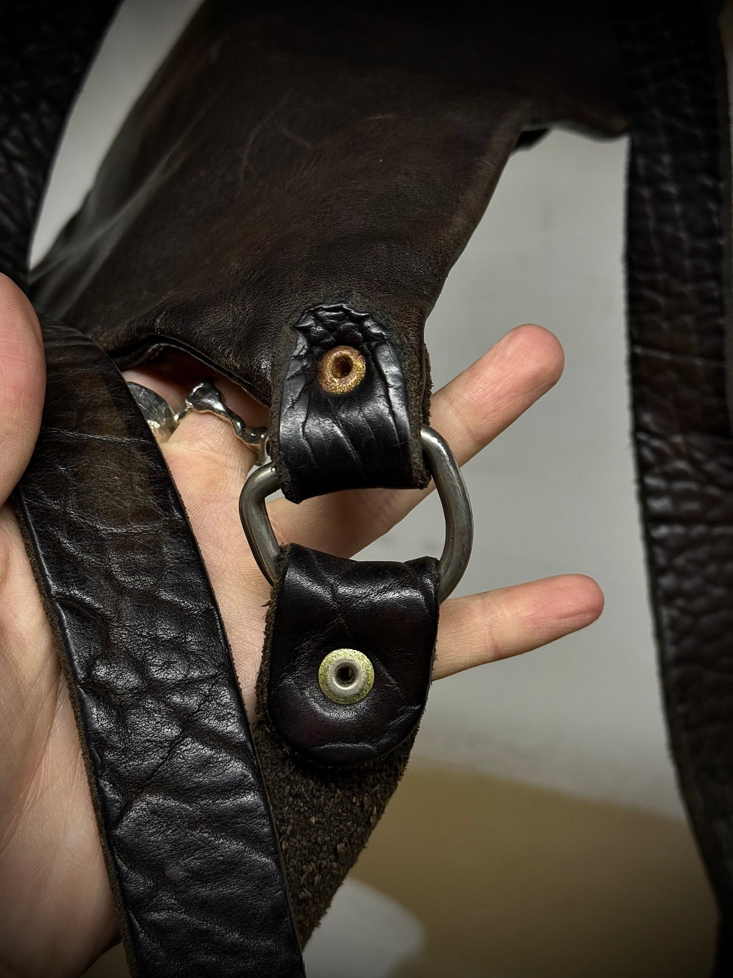 GUIDI ‘Q10M’ Brown Full-grain Horse Leather Shoulder Bag