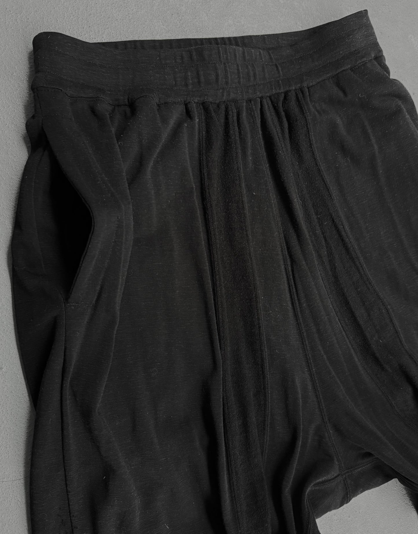 Julius_7 SS12 "edge;" Drop-crotch Cupro Linen Sweat Pants