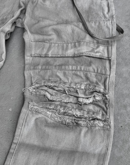 Julius_7 SS11 “Chaos : Ontological Anarchism” Distressed Knee Dirty White Bootcut Denim