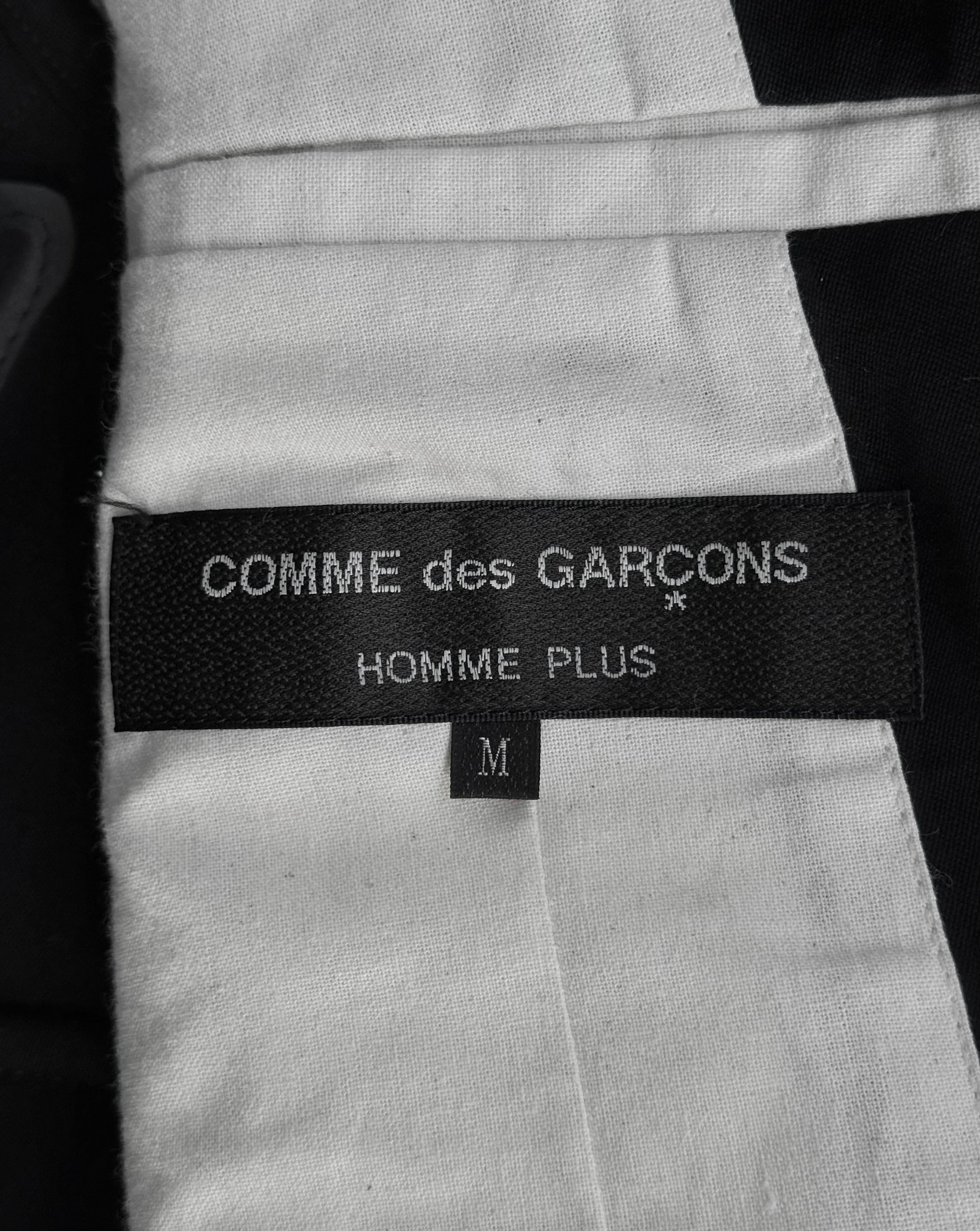 COMME des GARÇONS HOMME PLUS AW17 Rubber Dinosaur Double