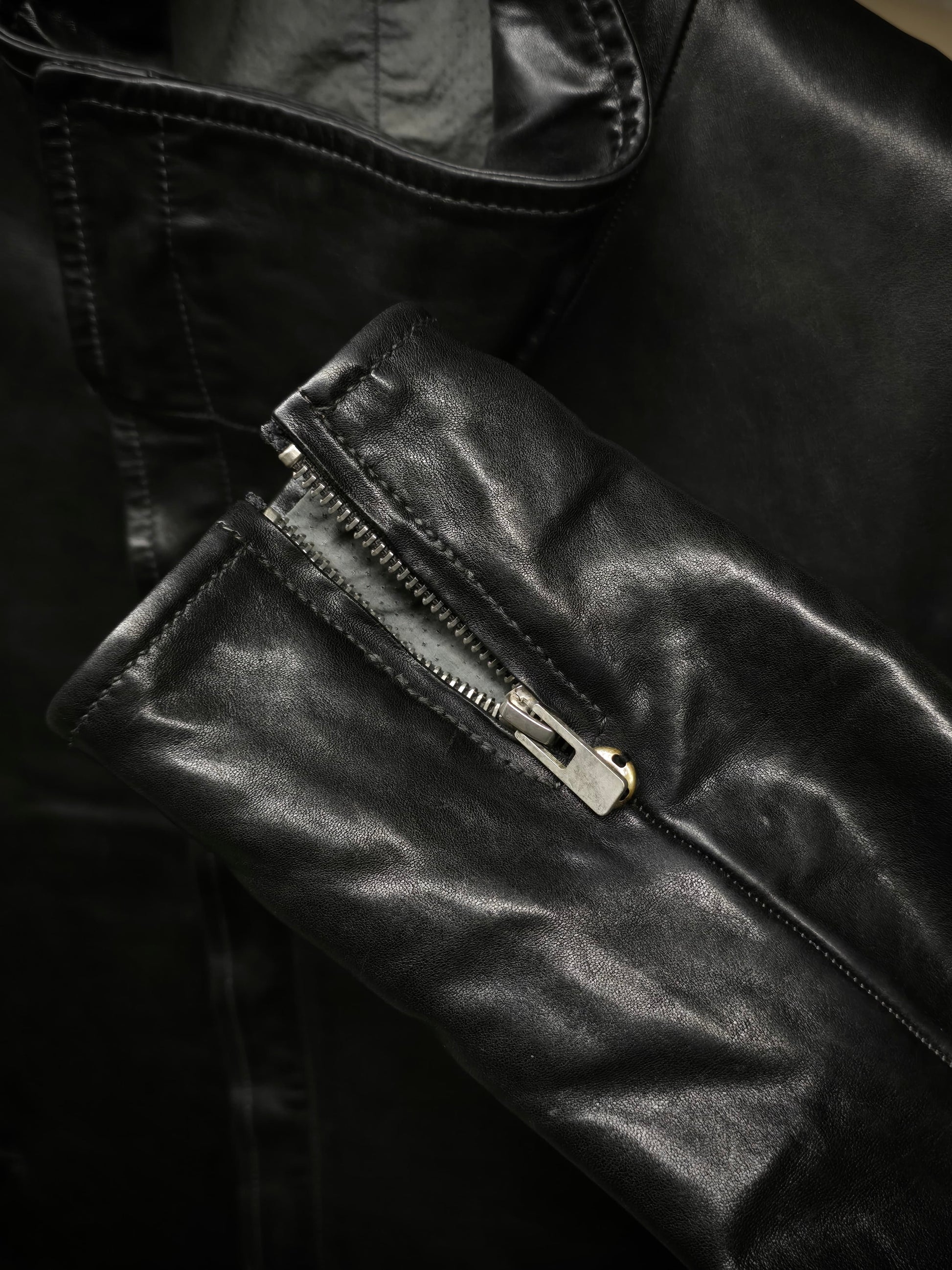 Carol Christian Poell 'LM/2599GP CORS-PTC/010' Object-dyed Lined Arthostic Titanium Elbow Horse Leath detail | DRIEW GARMENTS