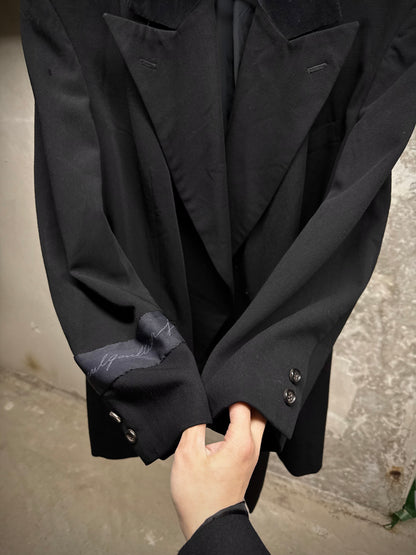 COMME des GARÇONS Late 80s 'Jean Paul Gaultier' Woven Tag Asymmetric Open-front Blazer detail | DRIEW GARMENTS