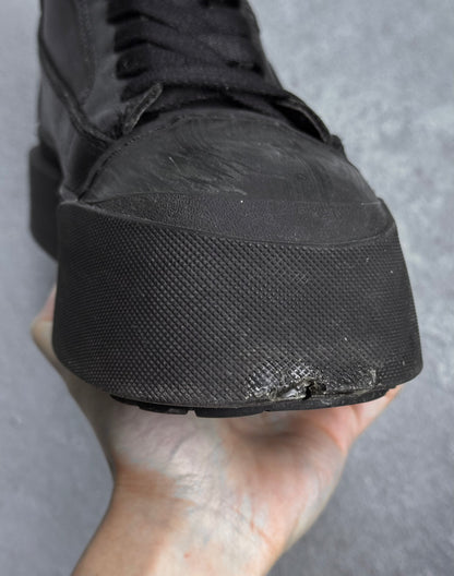 Julius_7 AW22 “EREBUS;” Side-zips Platform Leather Sneakers