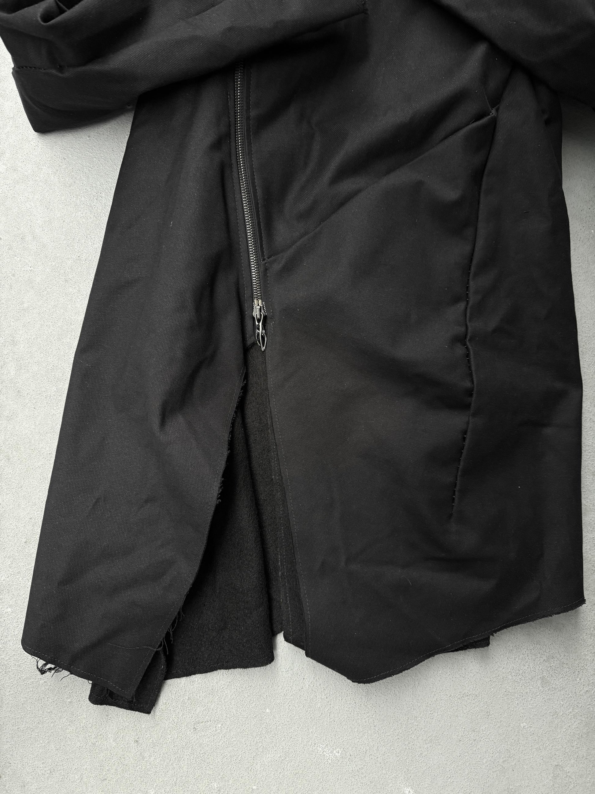 LEON EMANUEL BLANCK Distortion Curved Overlock Wool Lined Hooded Coat detail | DRIEW GARMENTS