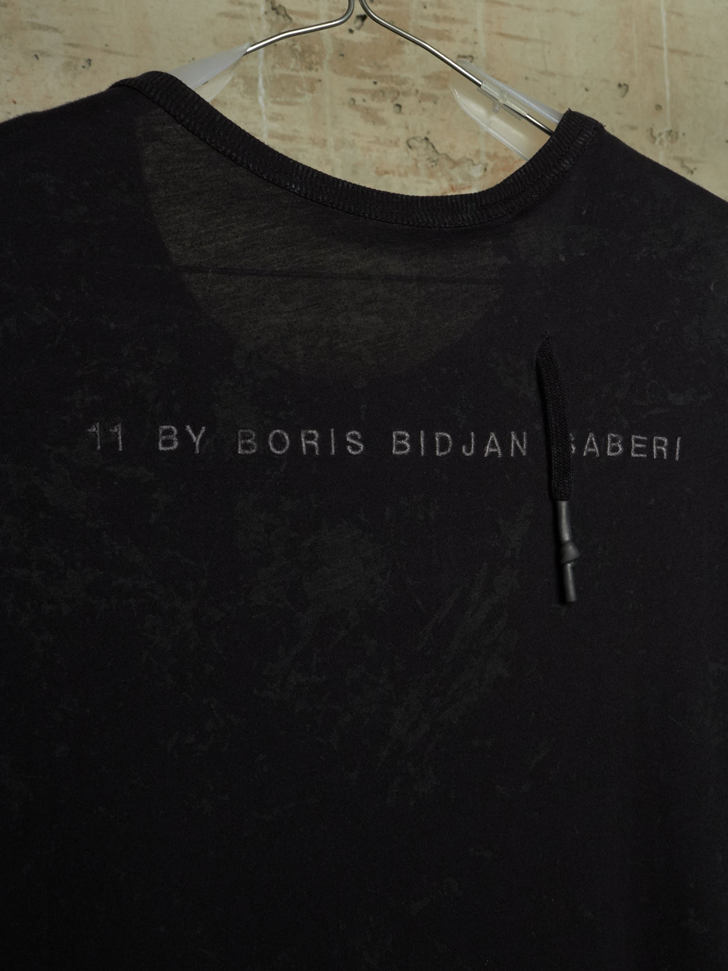11 by Boris Bidjan Saberi Overlock Vinyl Treated Logo Embroidered Longline T-shirt