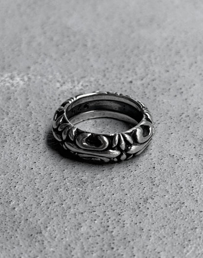 A&G Rock N’ Roll Couture Early 00s Engraved Etch Band Silver Ring
