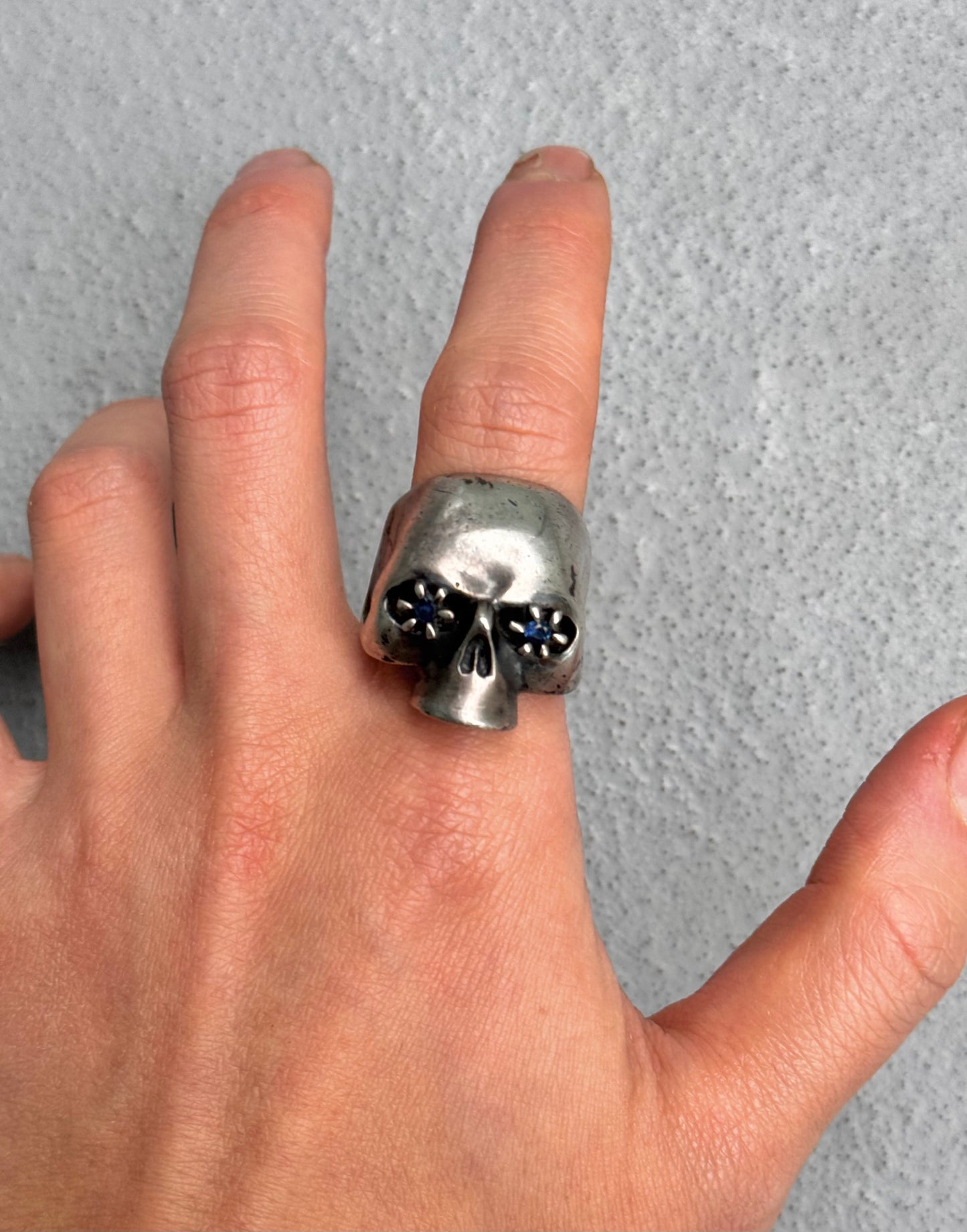 Number (N)ine x JAM HOME MADE Sapphire Embellished Silver Skull Ring