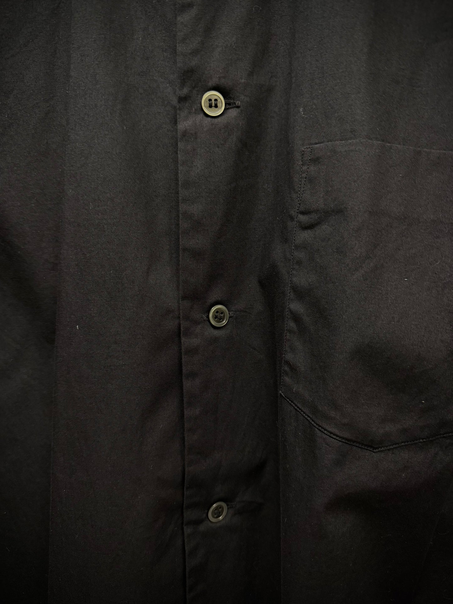 COMME des GARÇONS BLACK COMME des GARÇONS AW18 Round Collar Button-Up Shirt detail | DRIEW GARMENTS