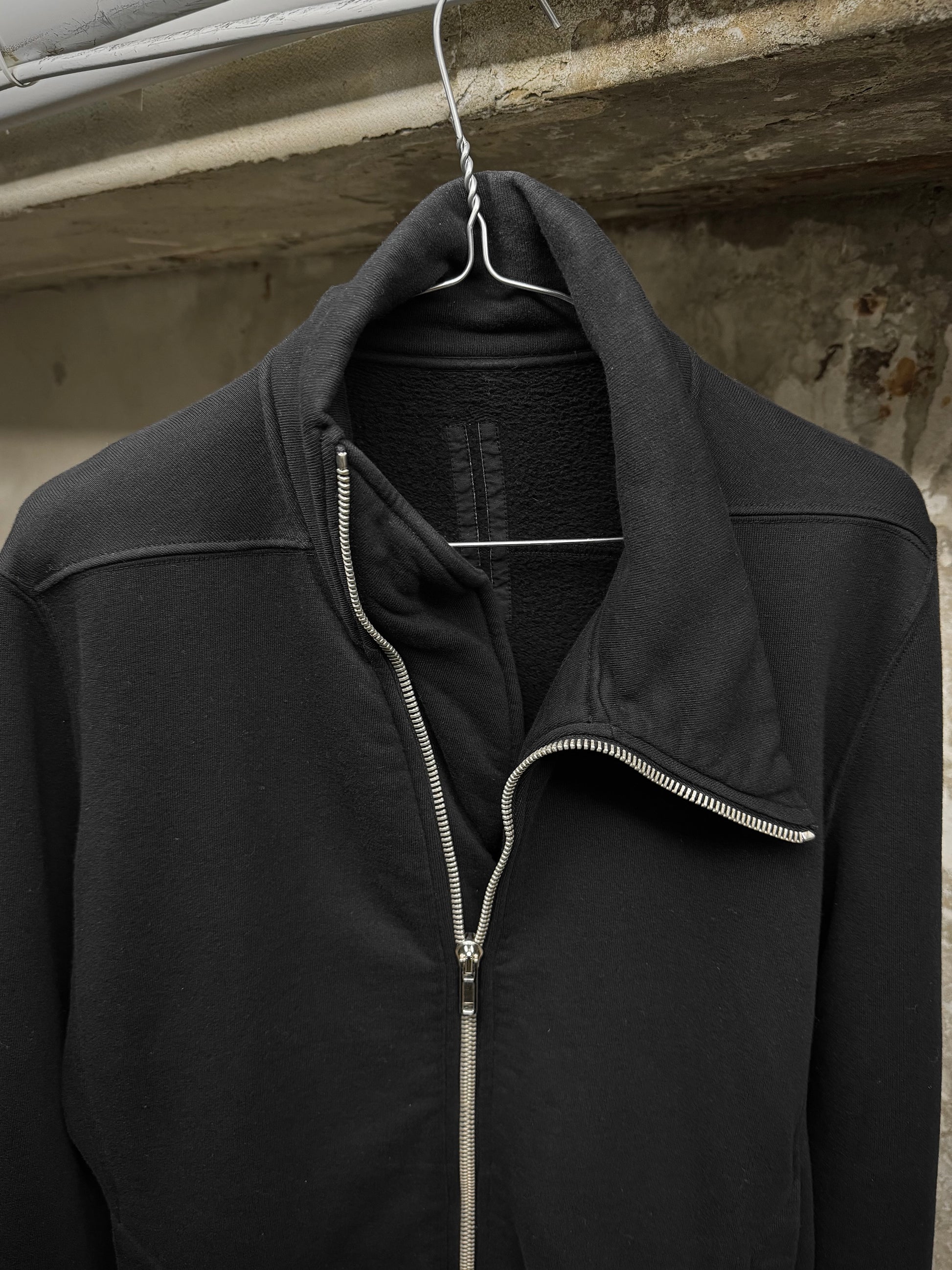 Rick Owens DRKSHDW AW14 "MOODY" Mollino Zip Up Cotton Fleece Sweater detail | DRIEW GARMENTS