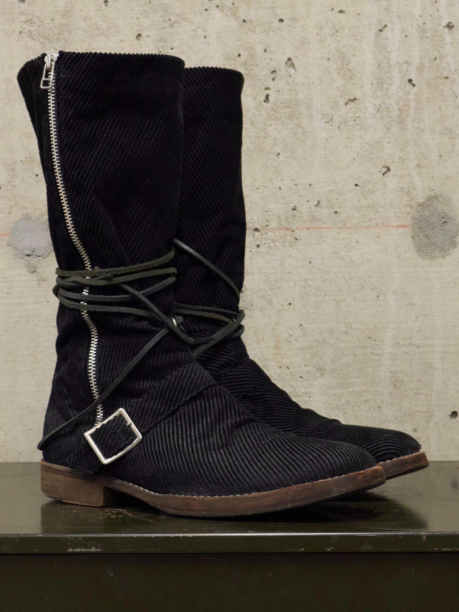 Undercover AW05 Arts & Crafts Corduroy Engineer Boots – DRIEW