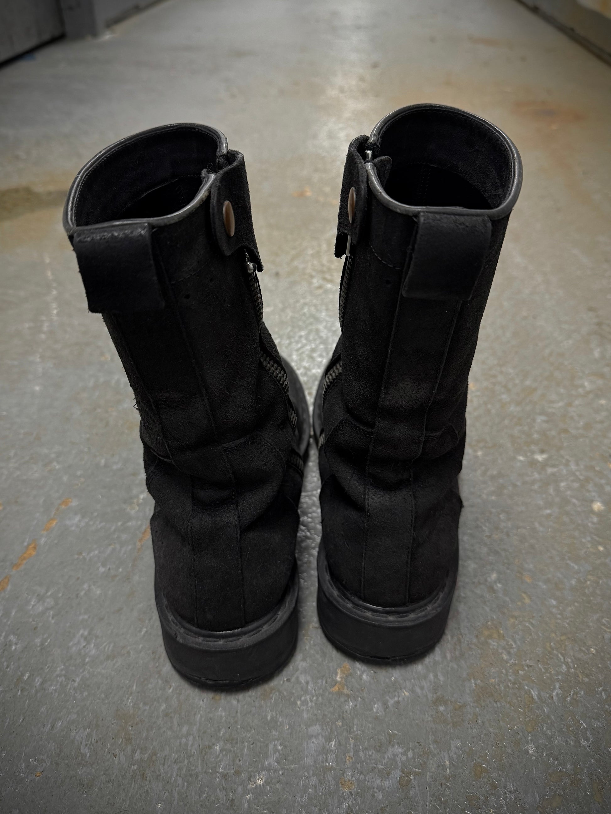 Rick Owens AW09 "CRUST" Side Zip Reverse Cow Leather Creeper Boots detail | DRIEW GARMENTS