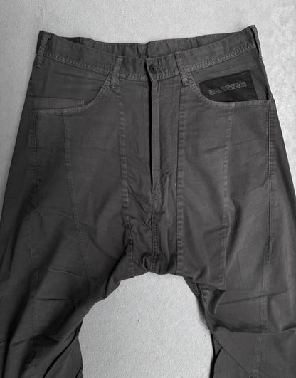 Julius_7 SS16 “sefiroth;” Grey Drop-crotch J-Cut Skinny Pants