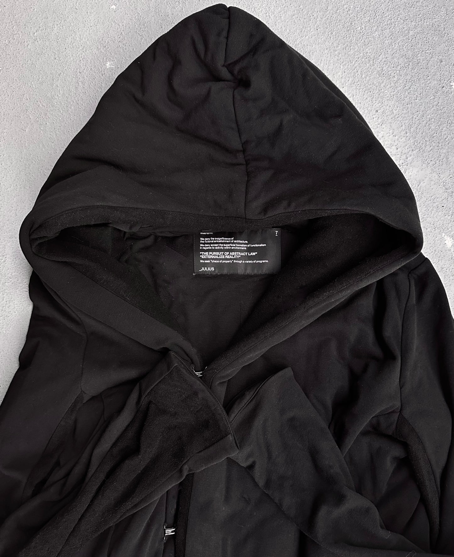 Julius_7 AW12-13 “resonance;” Asymmetrical Hooded Jacket