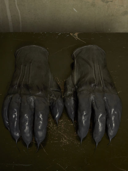 Carol Christian Poell 'AM/2459 ROOMS-PTC/19' Object-dyed Rubber Drip Leather Gloves