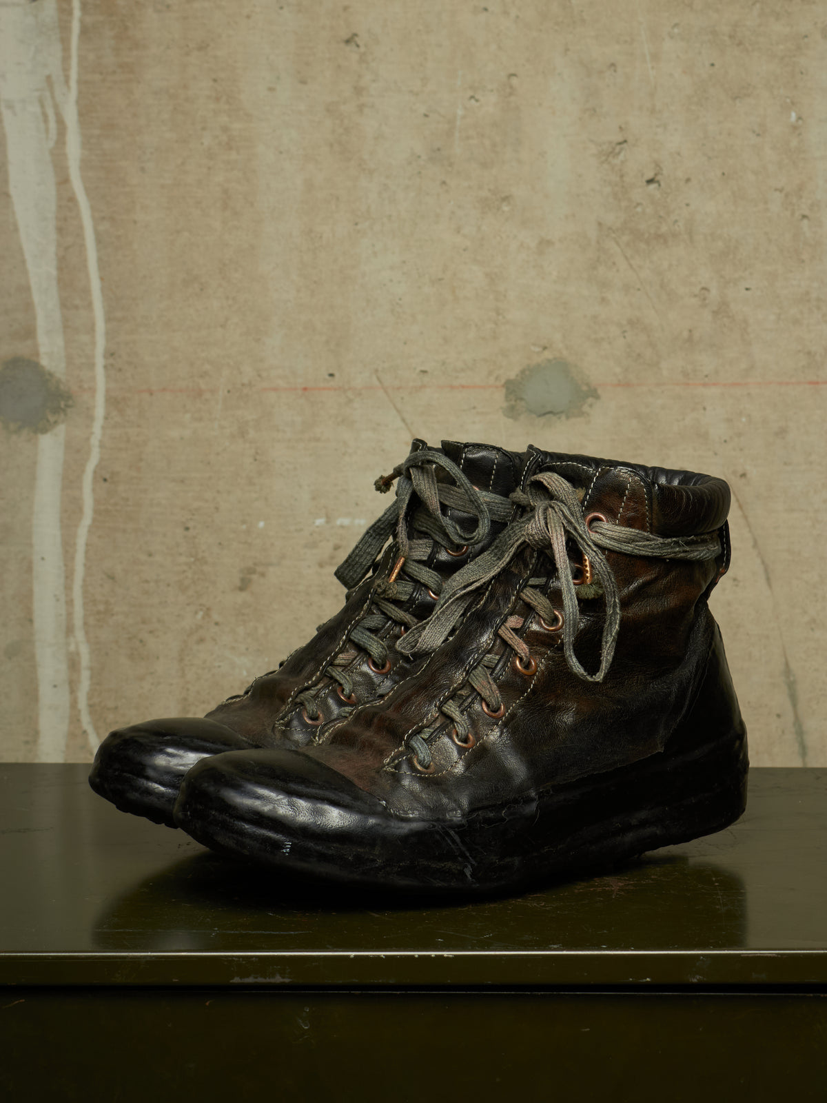 Carol Christian Poell ‘AM/2524 ROOMS-PTC/10’ Black Object-dyed Kangaroo Leather Drip Sneakers