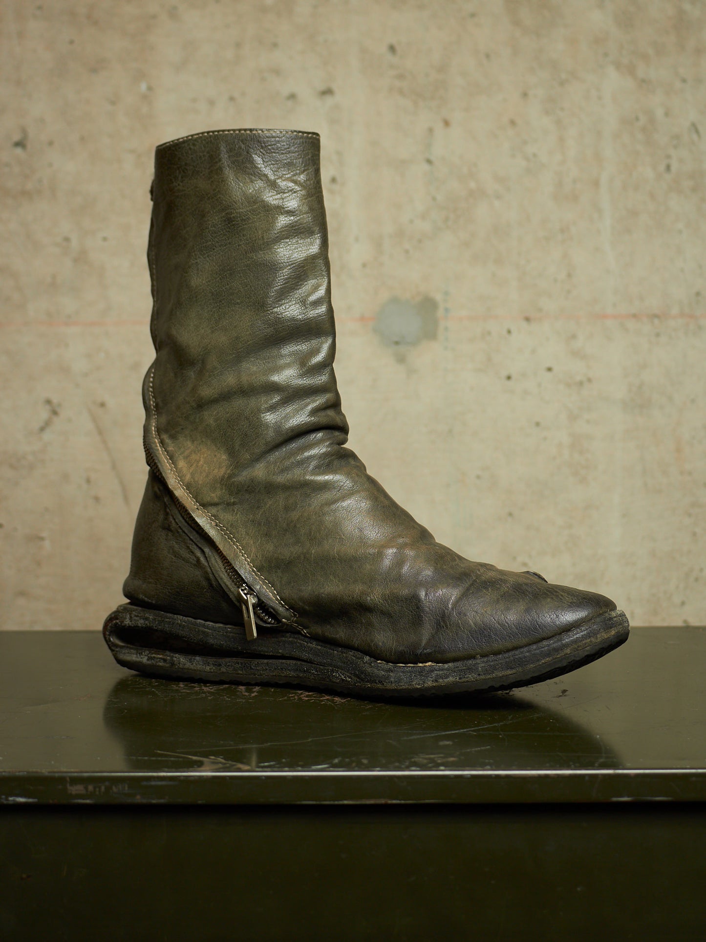 Carol Christian Poell ‘AM/2693P-IN ROOMS-PTC/19’ Object-dyed Kangaroo Leather Titanium Prosthetic U-Sole Tornado Zip Boots