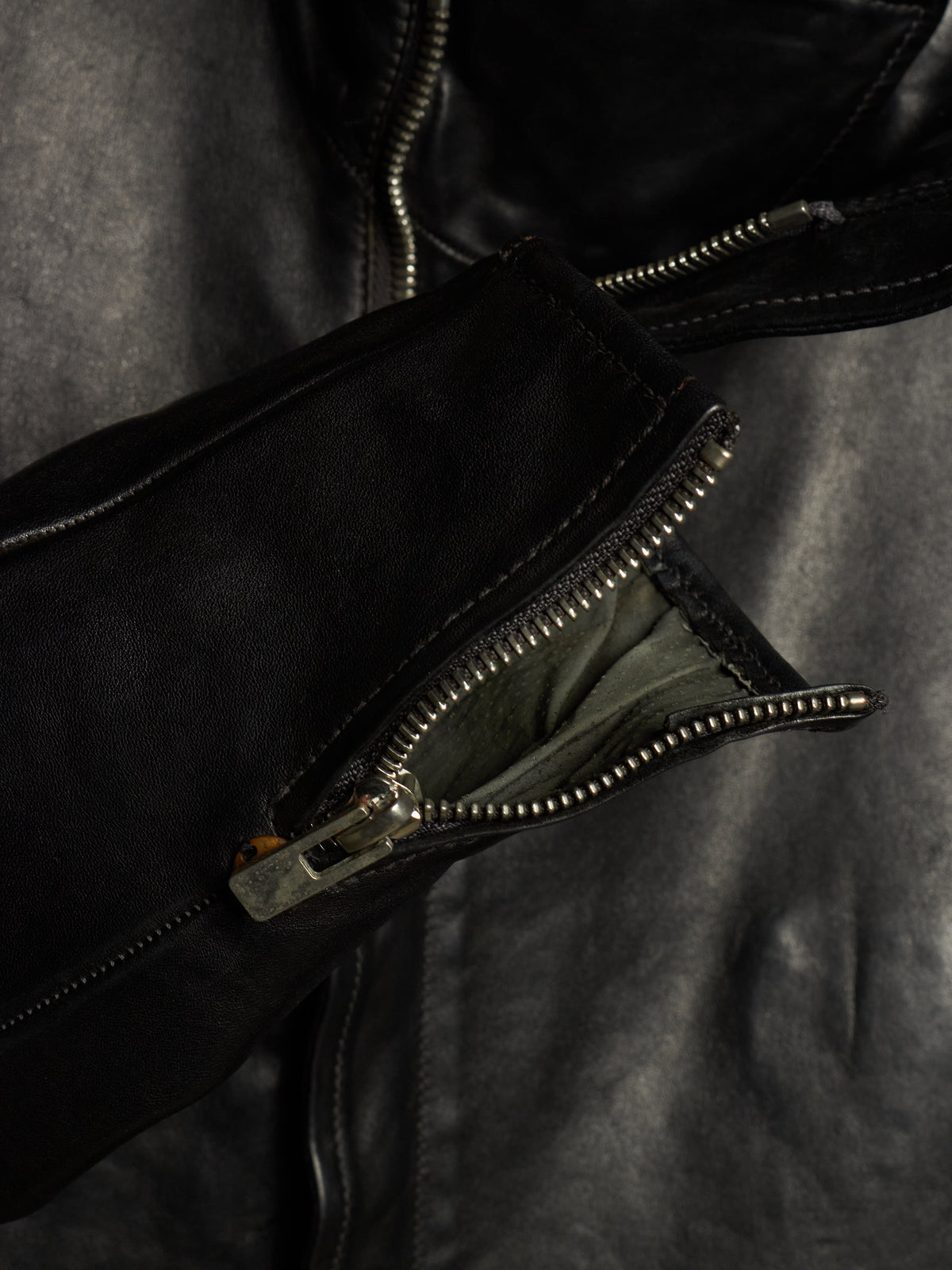 Carol Christian Poell 'LM/2599GP CORS-PTC/010' Object-dyed Lined Arthostic Titanium Elbow Horse Leather Jacket
