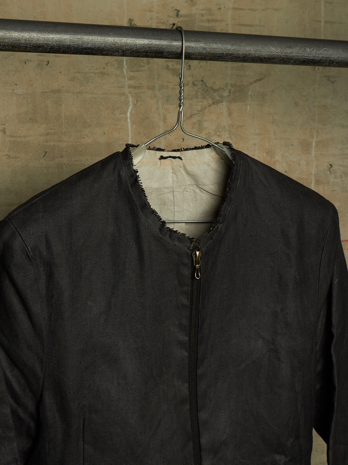 Carpe Diem Early 00s Grey Heavy Waxed Linen Frayed Edge Collarless Zip Jacket