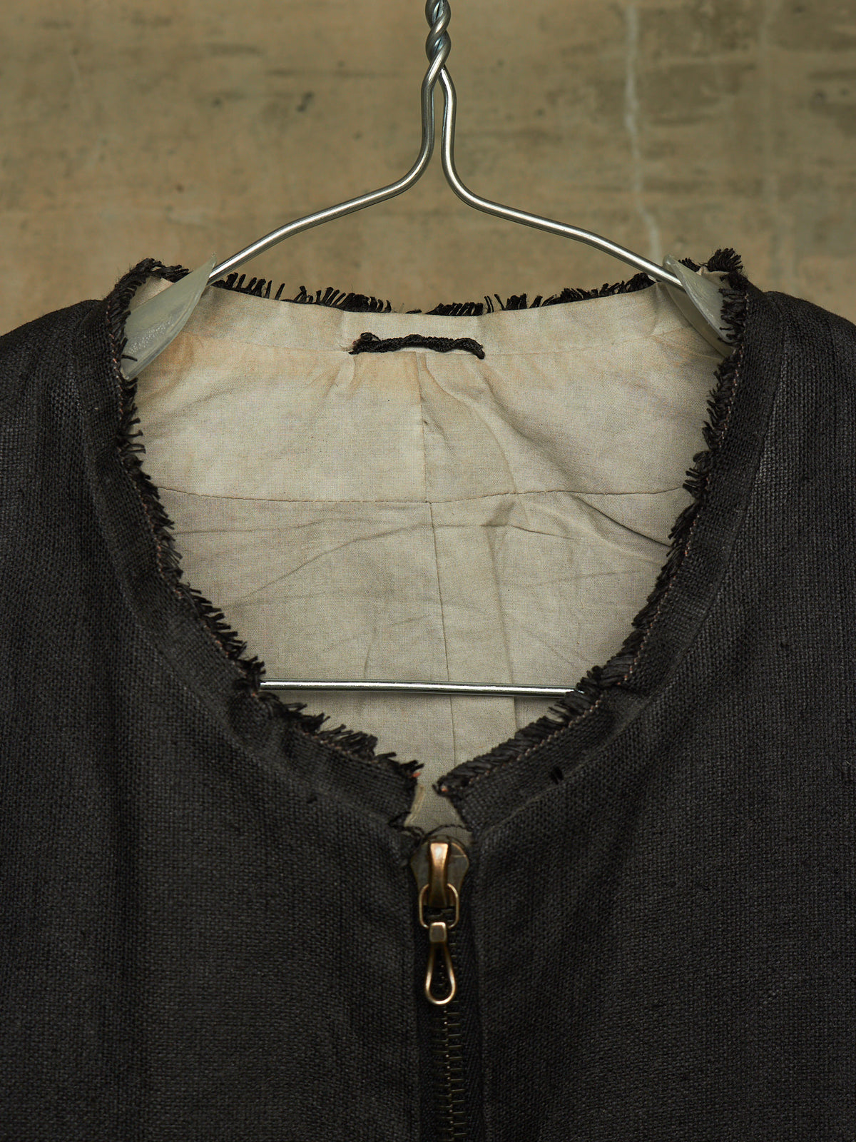 Carpe Diem Early 00s Grey Heavy Waxed Linen Frayed Edge Collarless Zip Jacket