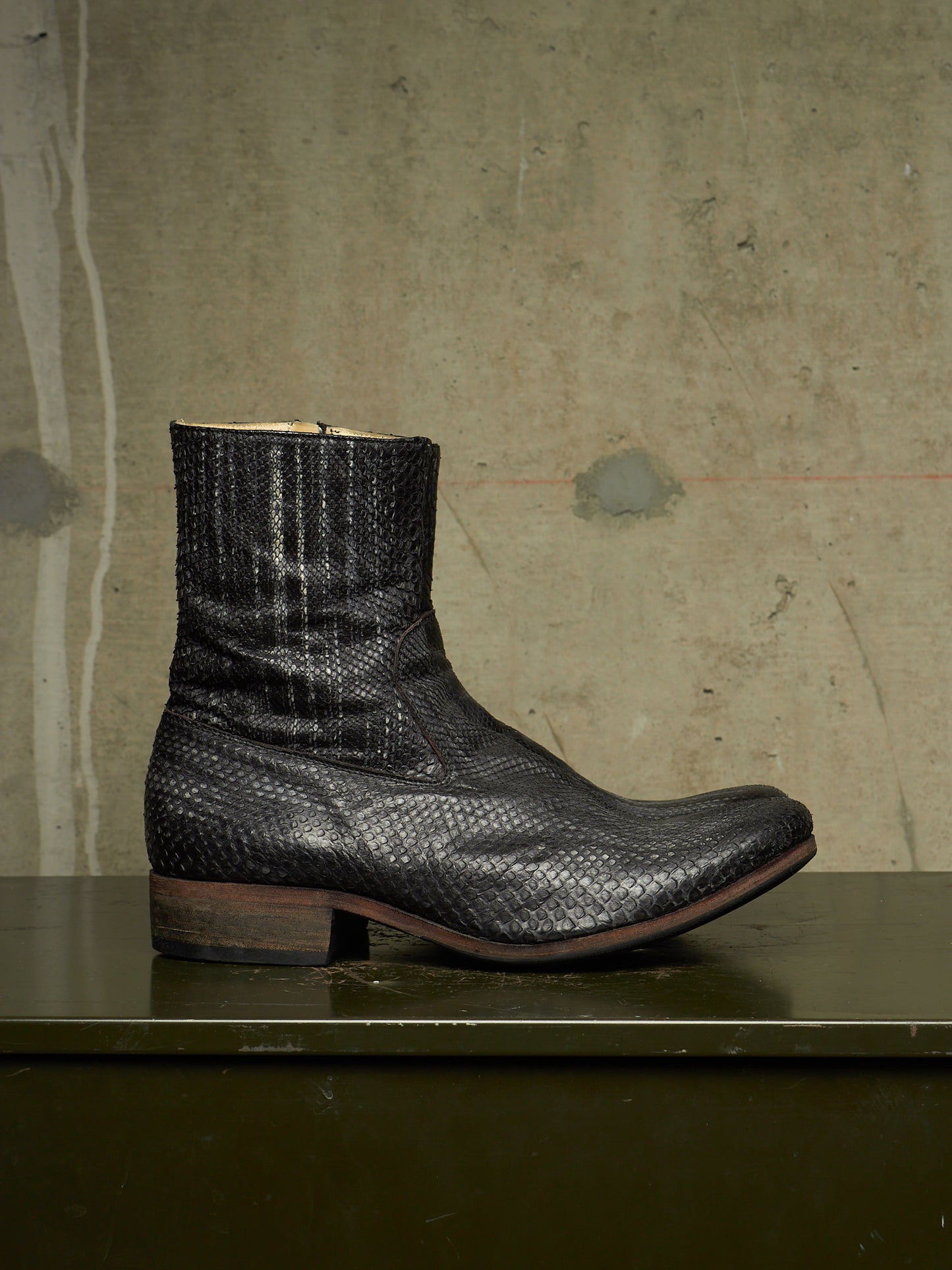 Carpe Diem Ealry 00s Striped Snakeskin Leather Side Zip Boots