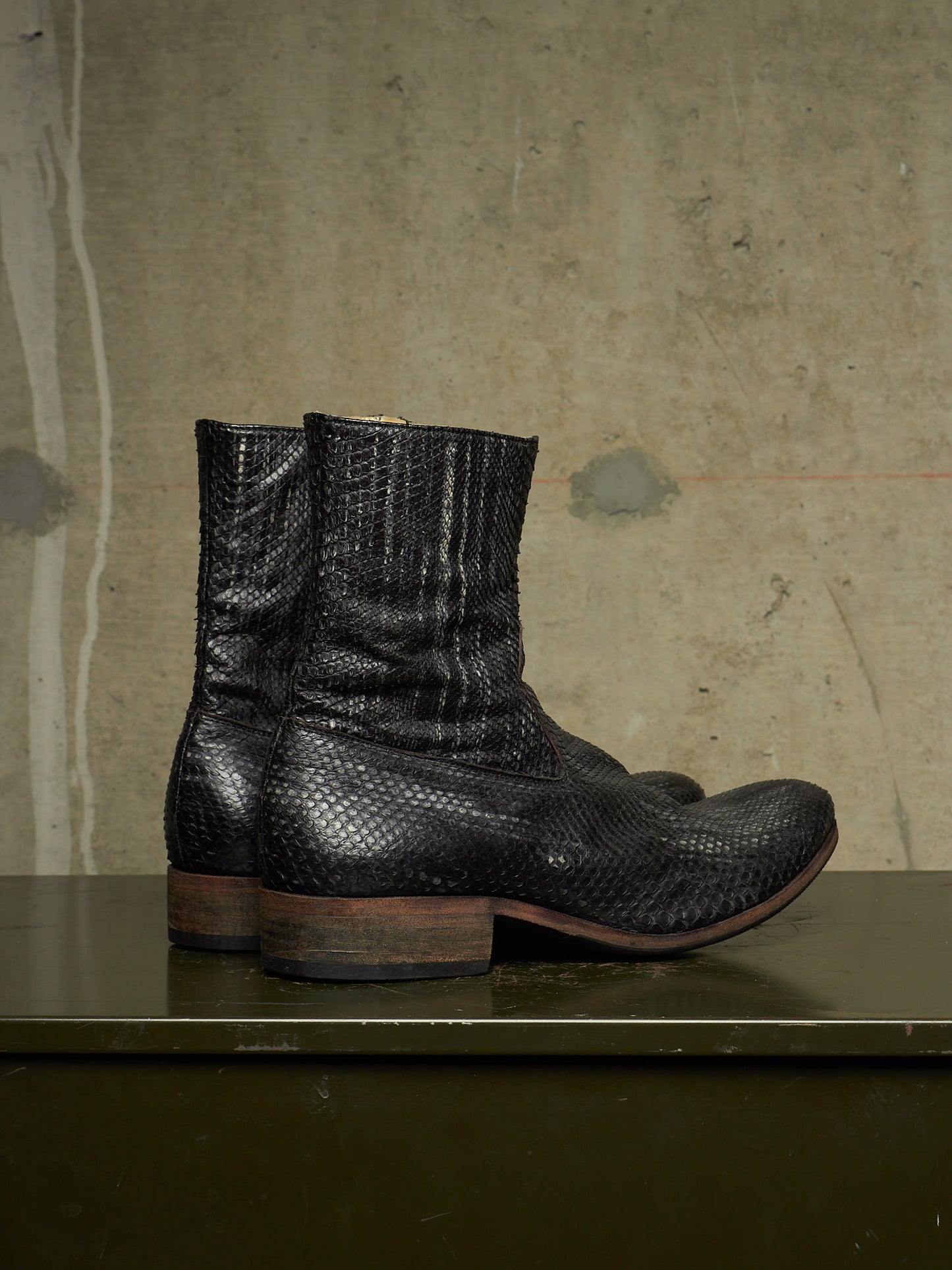Carpe Diem Ealry 00s Striped Snakeskin Leather Side Zip Boots